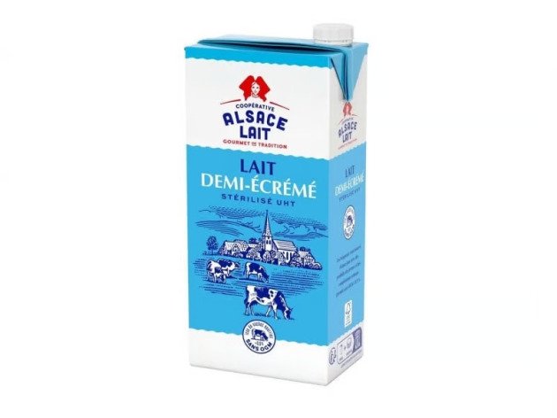 Lait UHT demi écrémé avec bouchon - 1 litre