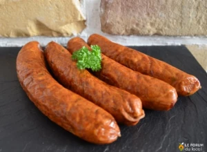 Saucisse de porc à cuire type Montbéliard - 4 pièces